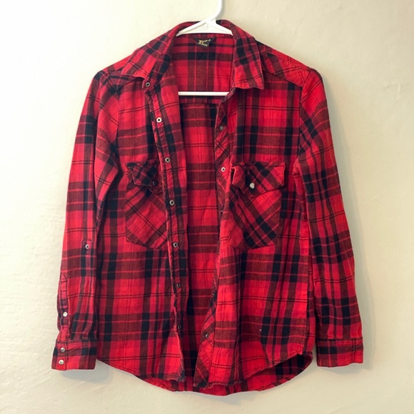 Forever 21 Black and Red Plaid Flannel - Picture 3 of 7